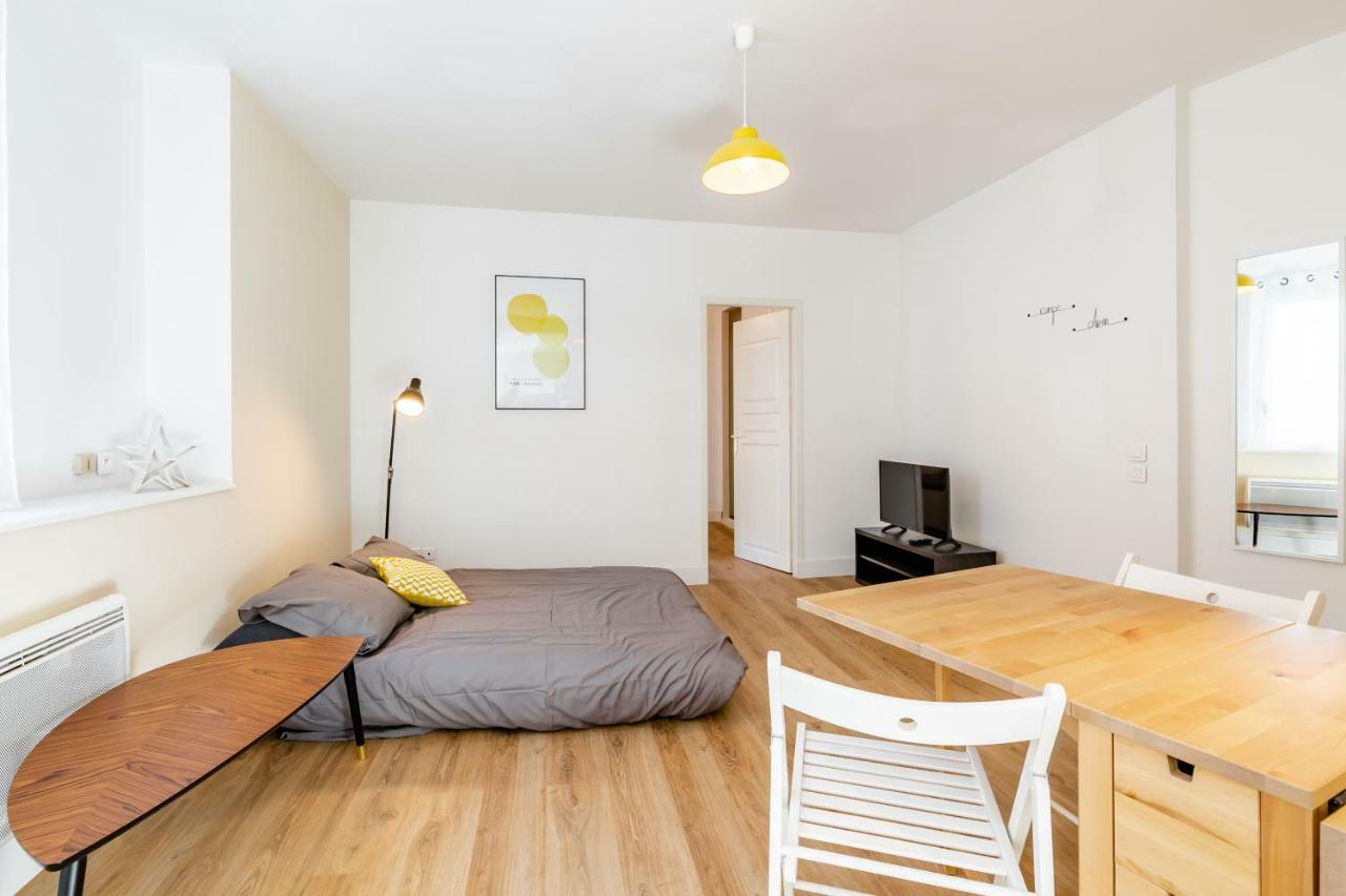 Maison De Ville Pour 4 Personnes Marseille Exterior photo